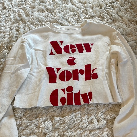 Nyc cropped sweater - Picture 1 of 2